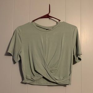 H&M cropped tee